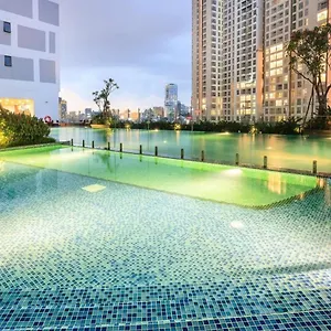 https://zohomestay-river-gate-residence-free-gym-and-pool.hotelsvungtau.com