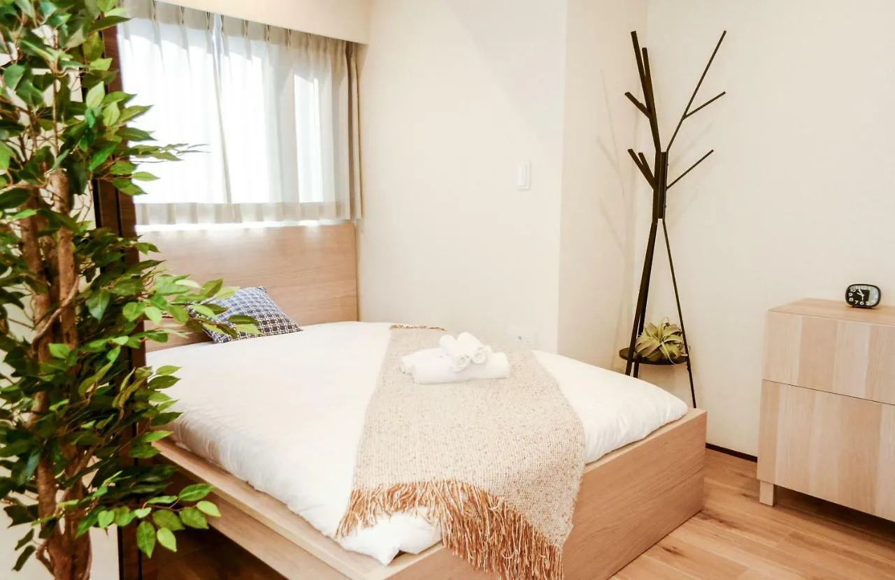Apartment Dash Living Tsukiji Tokyo