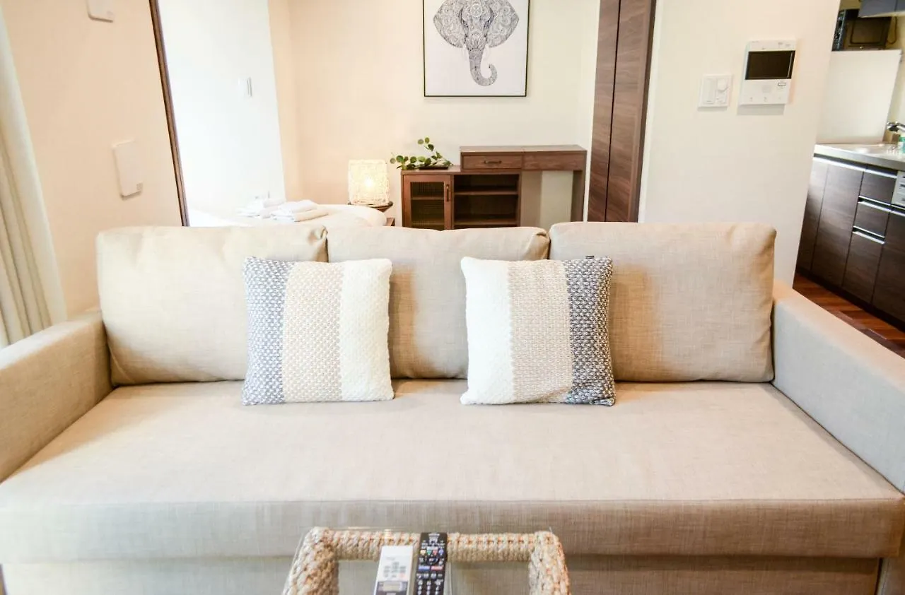 Dash Living Tsukiji Tokyo Apartment